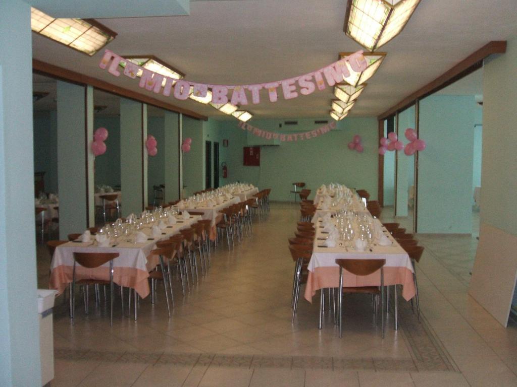 Hotel Kristall Loiano Екстер'єр фото